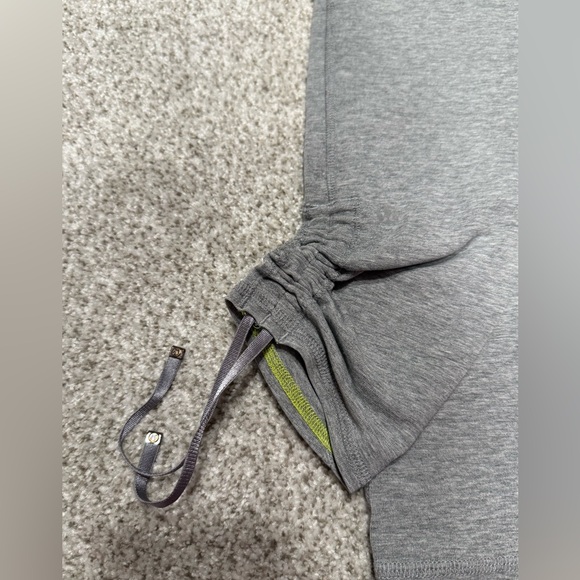 Lululemon Ruched Cotton crop - Picture 2 of 6